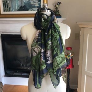 One Hundred Stars Scarf